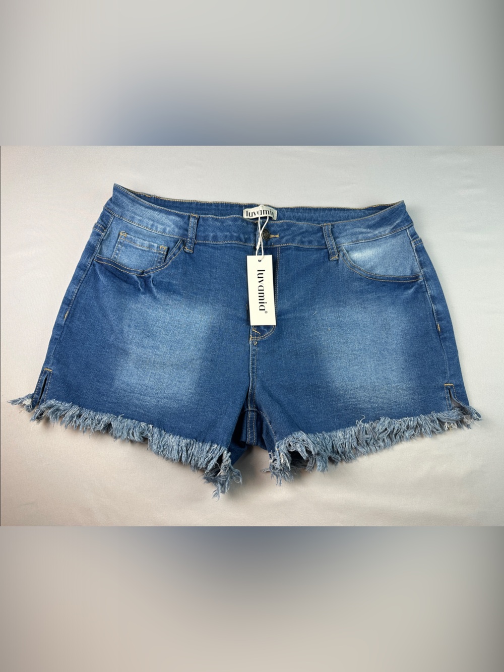 NWT Women’s Denim Jean Shorts Raw Hem Blue